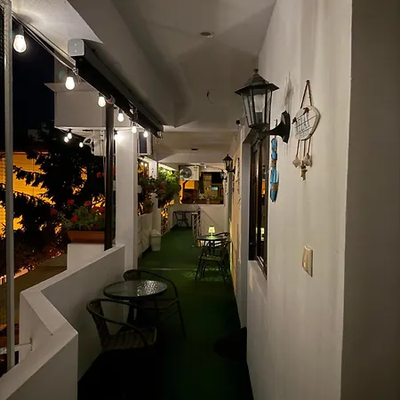 Axelandraboutique 3*