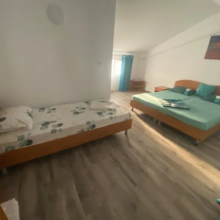 Pensión Axelandraboutique