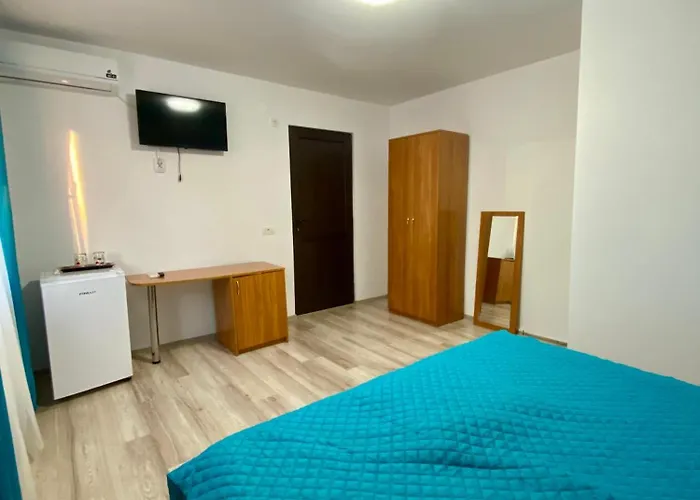 招待所 Axelandraboutique 3*