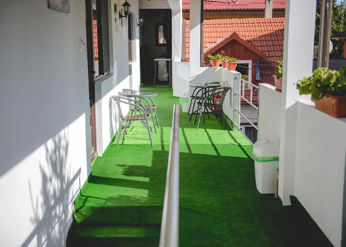 招待所 Axelandraboutique