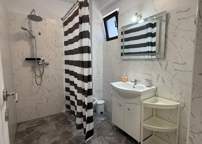 Axelandraboutique 艾福雷诺德